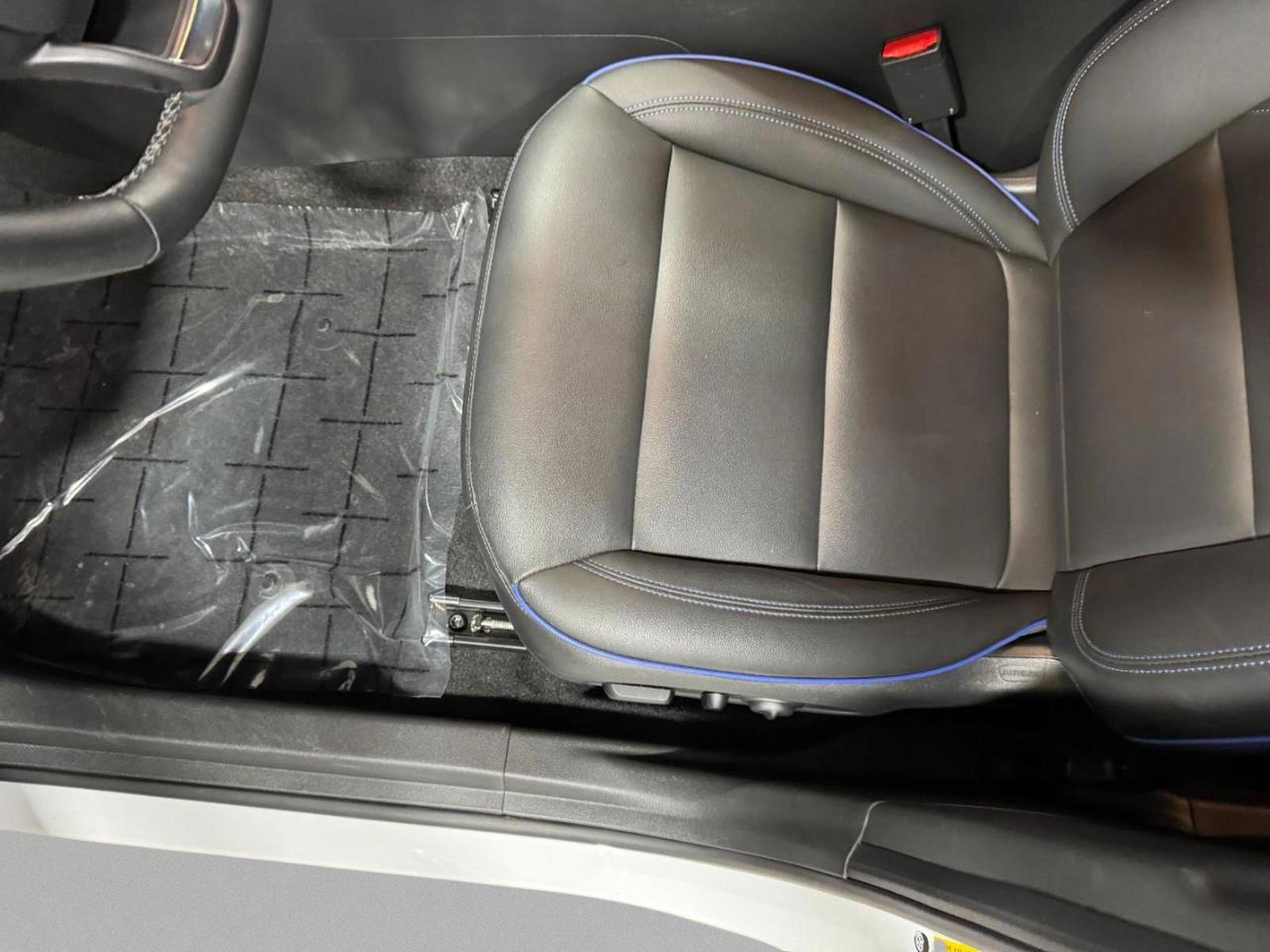 Used 2024 Buick Envista Sport Touring w/ Convenience I Package image 26