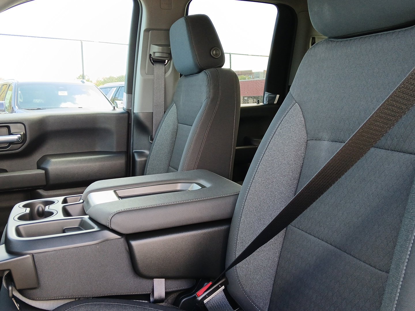 New 2022 Chevrolet Traverse LT w/ LT Premium Package image 18