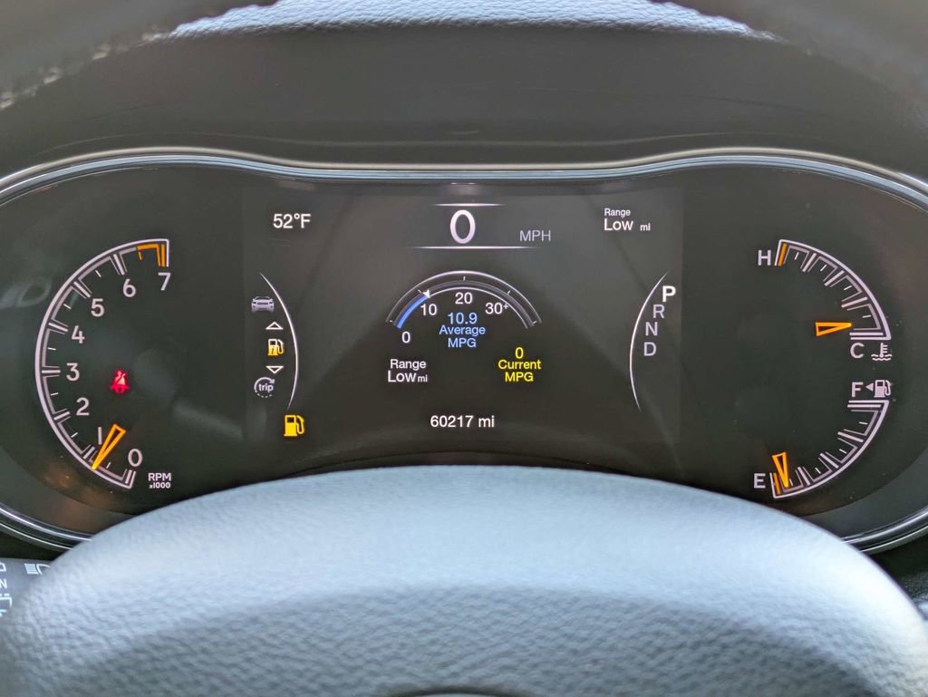 Used 2021 Jeep Grand Cherokee Laredo image 37