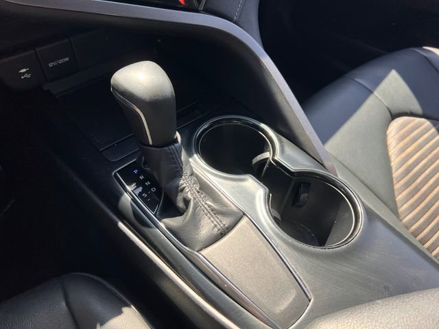 Used 2019 Toyota Camry SE image 25