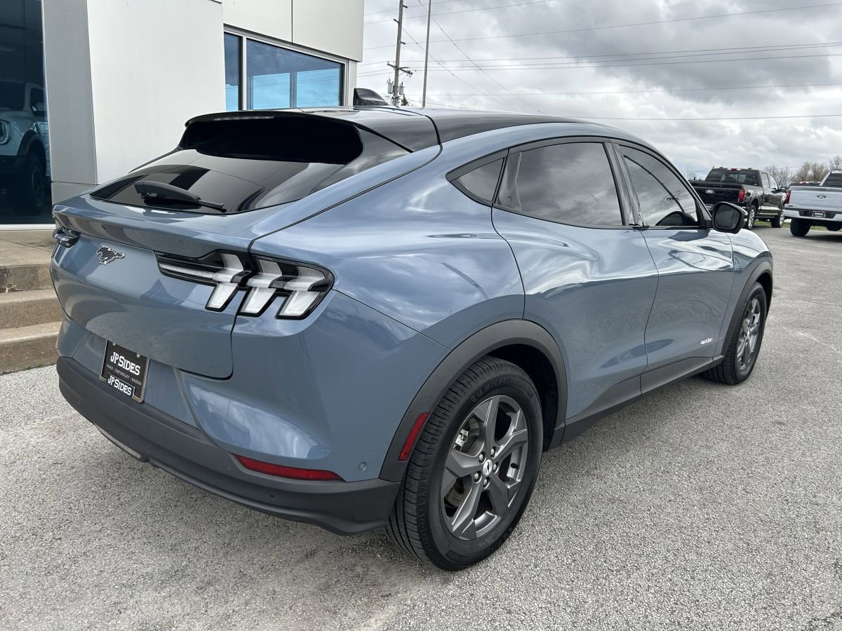 Used 2023 Ford Mustang Mach-E Select image 5