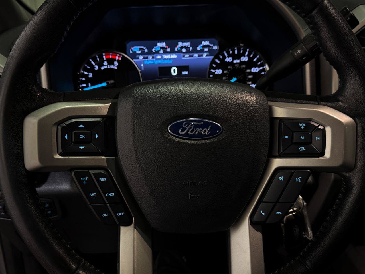 Used 2020 Ford F250 Lariat AWD/4WD image 8