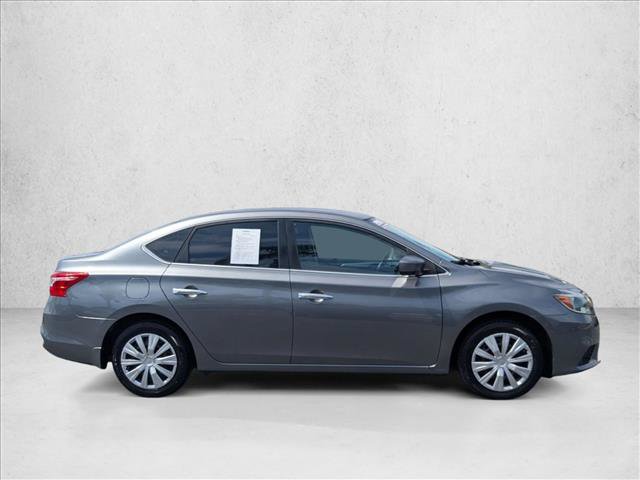 Used 2016 Nissan Sentra S FWD image 4