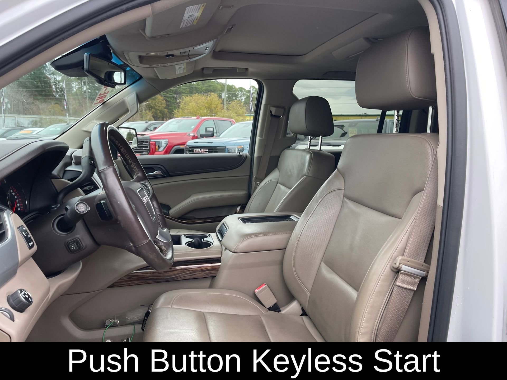 Used 2016 GMC Yukon XL SLT w/ Open Road Package image 13