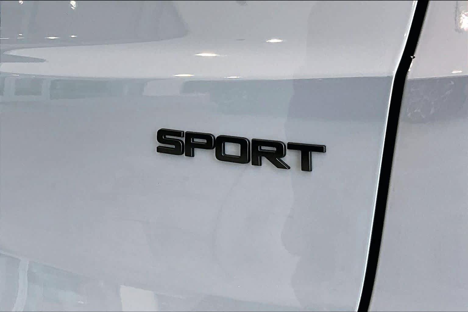 Used 2025 Honda CR-V Sport-L image 9