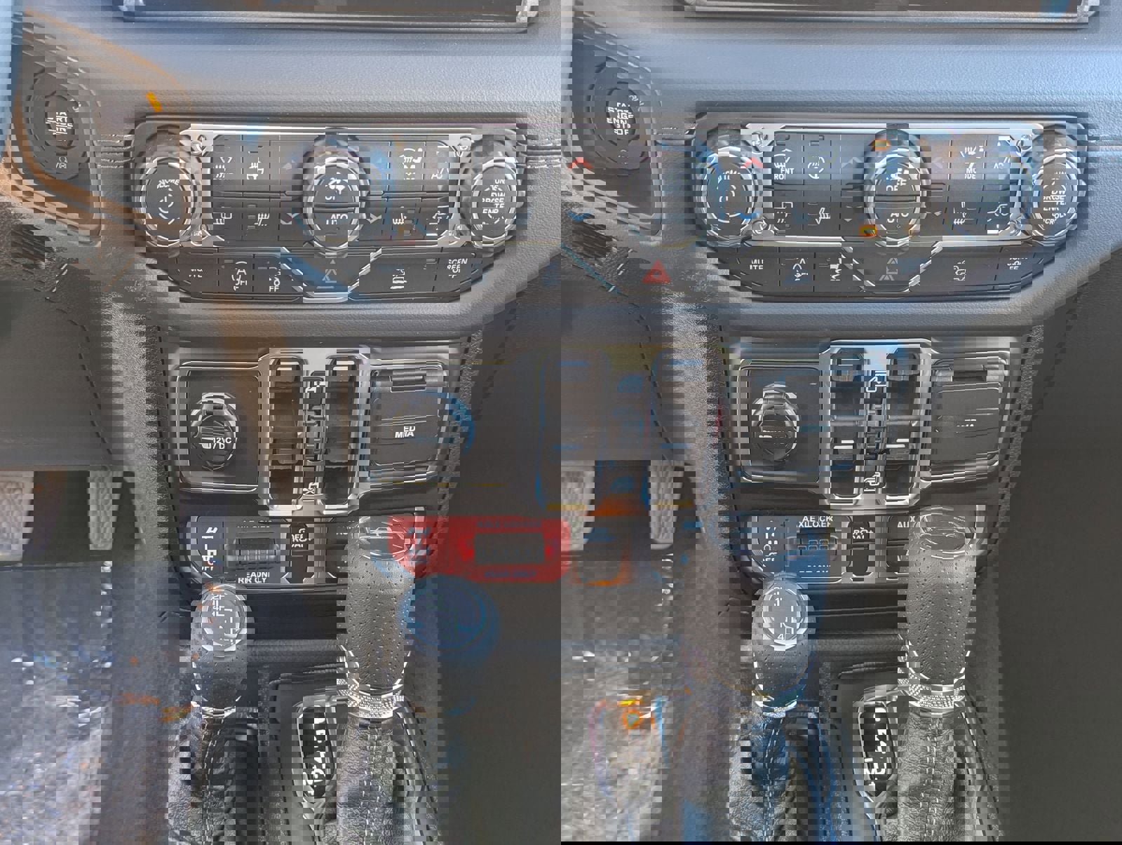 New 2026 Jeep Gladiator Mojave image 16