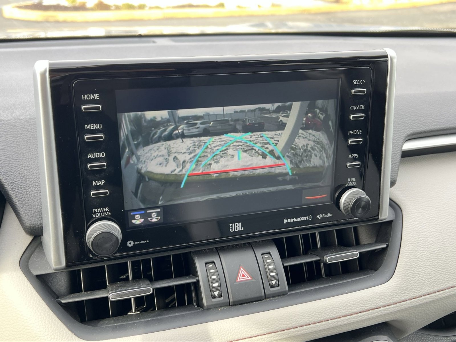 Used 2021 Toyota RAV4 XLE Premium image 20