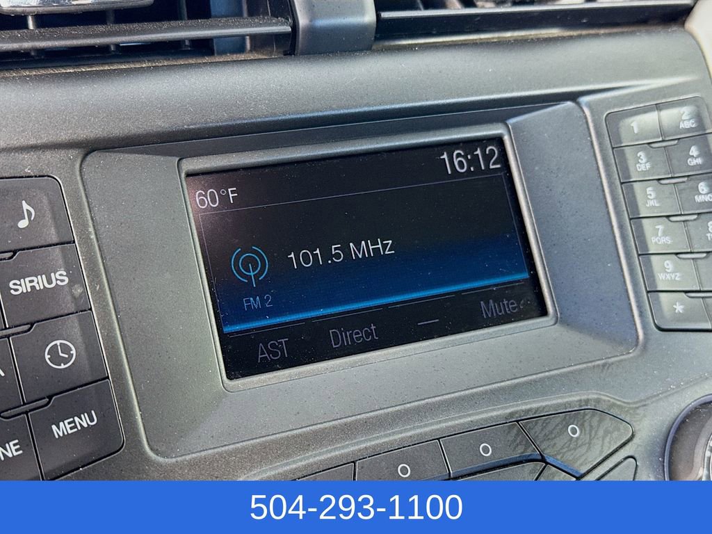 Used 2016 Ford Fusion SE w/ Equipment Group 202A image 13