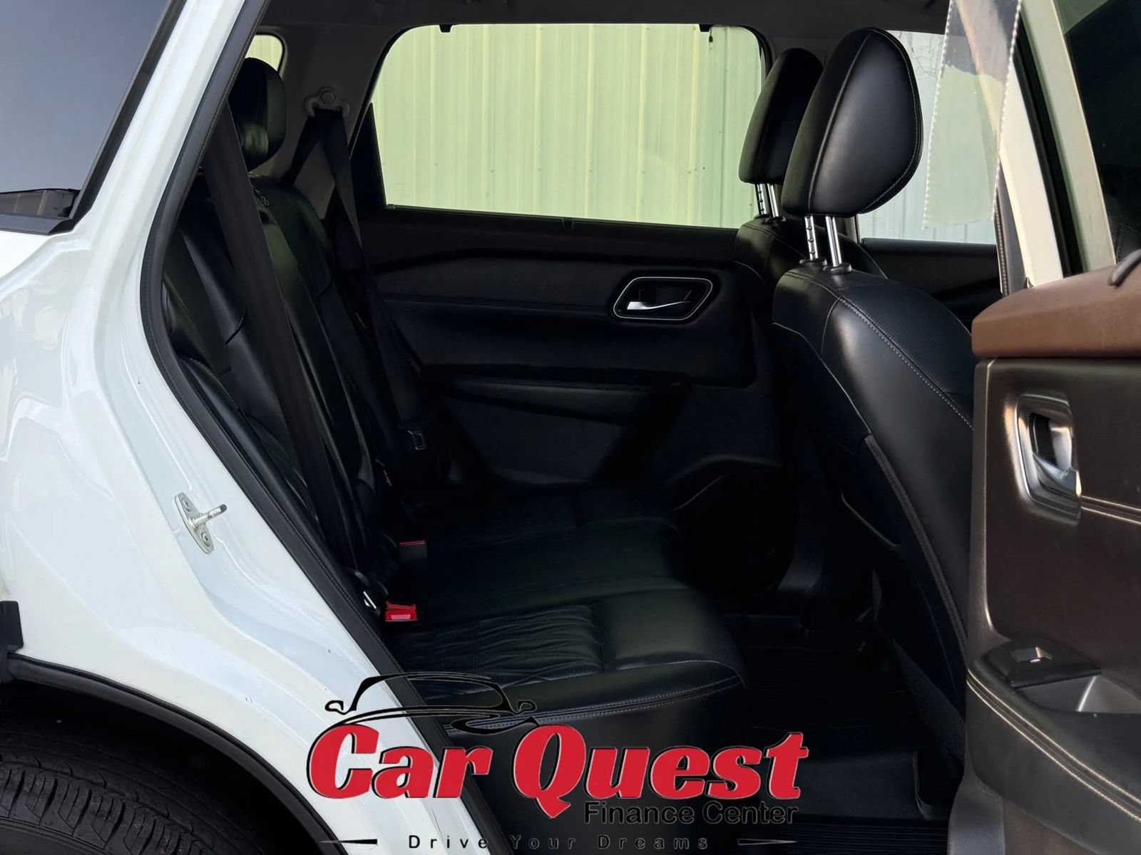 Used 2023 Nissan Rogue Platinum w/ Platinum Premium Package AWD/4WD image 16