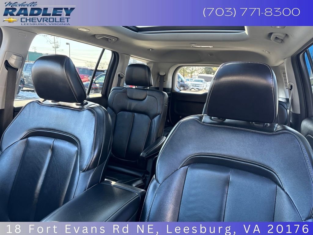 Used 2022 Jeep Grand Cherokee L Limited image 21