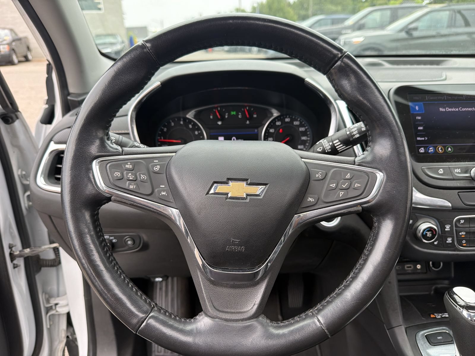 Used 2020 Chevrolet Equinox Premier AWD/4WD image 25