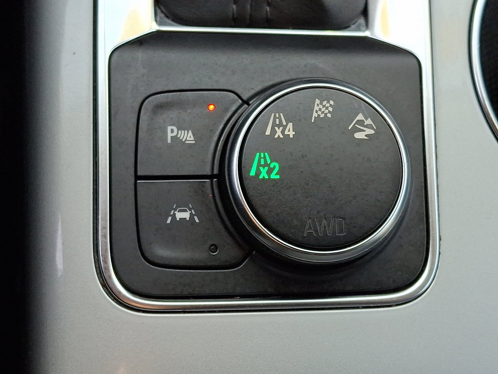 Used 2024 Chevrolet Blazer LT image 24