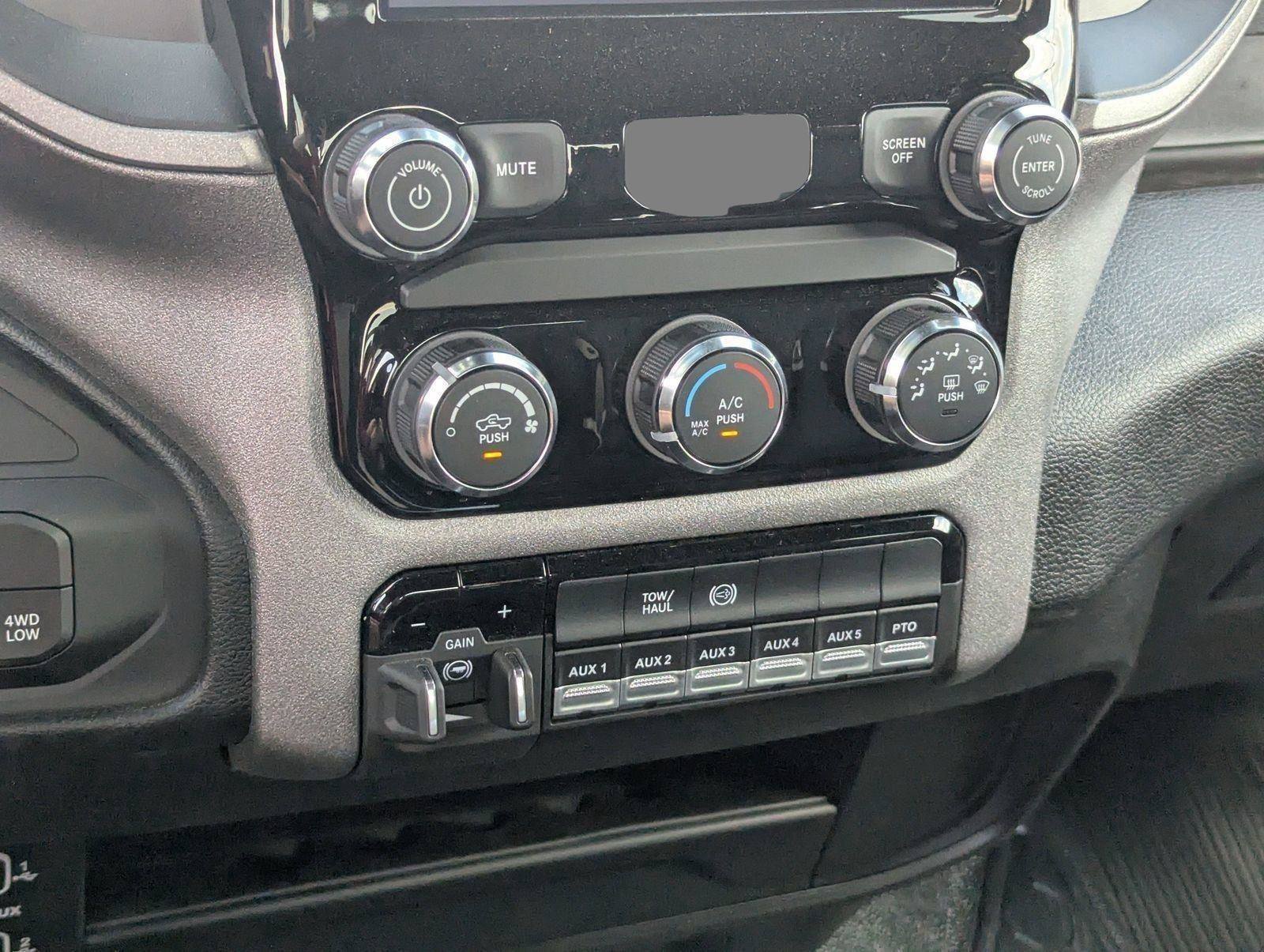 New 2026 RAM 4500 Tradesman AWD/4WD image 17