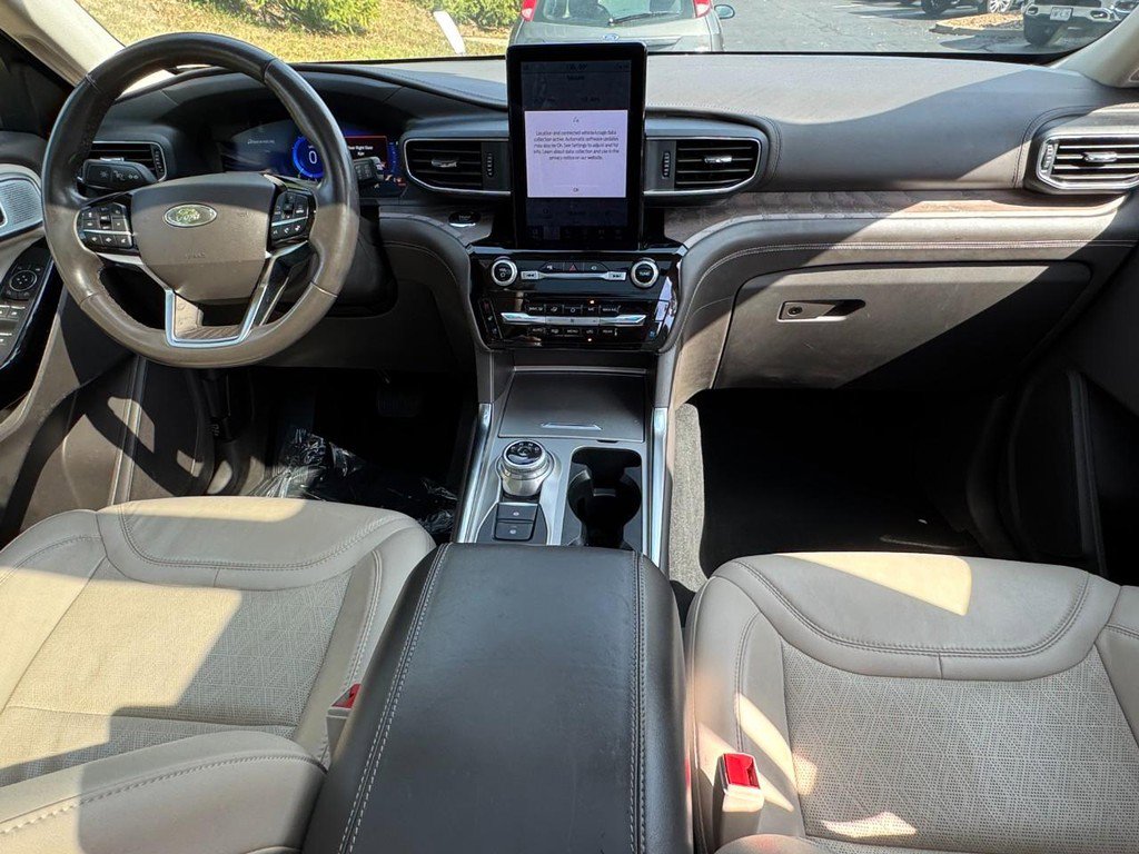 Used 2022 Ford Explorer Platinum w/ Equipment Group 601A image 12