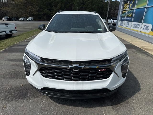 New 2026 Chevrolet Trax RS w/ Driver Confidence Package FWD image 2