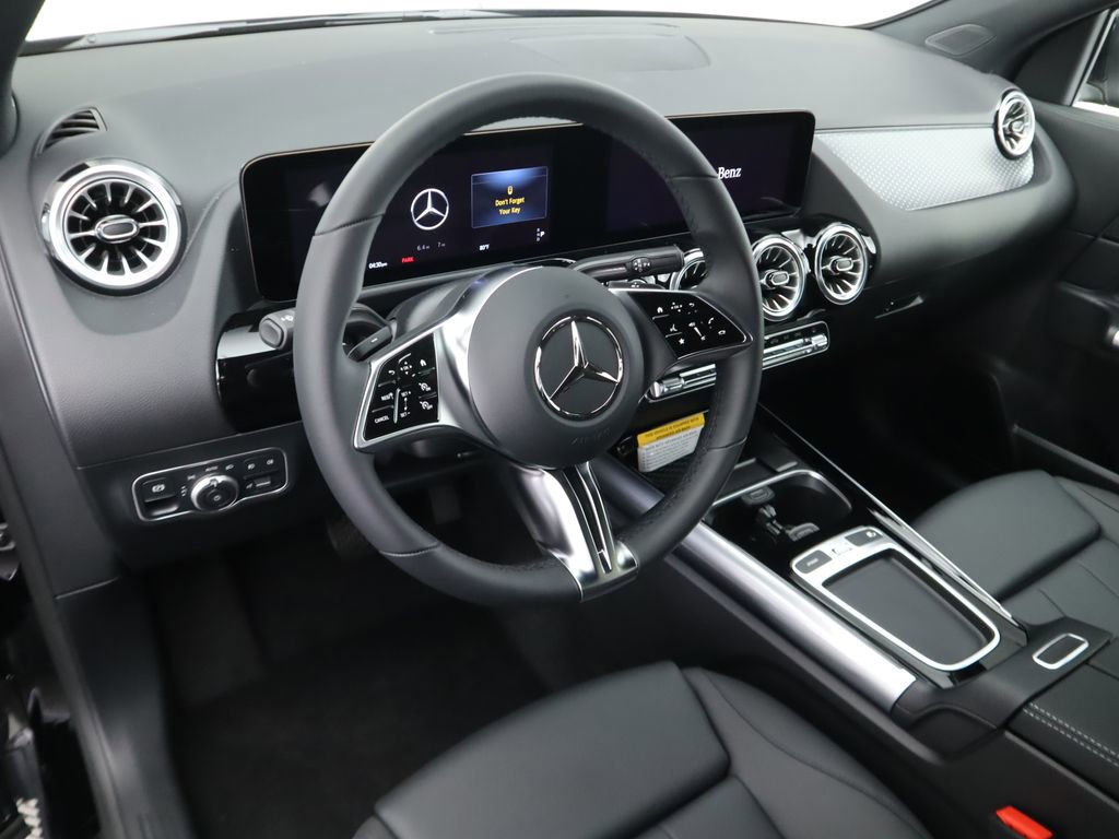 Certified 2025 Mercedes-Benz GLA 250 image 10