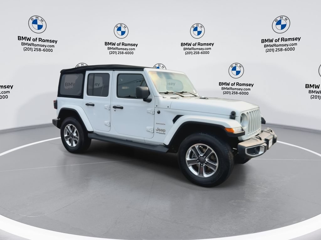 Used 2018 Jeep Wrangler Unlimited Sahara AWD/4WD video 2