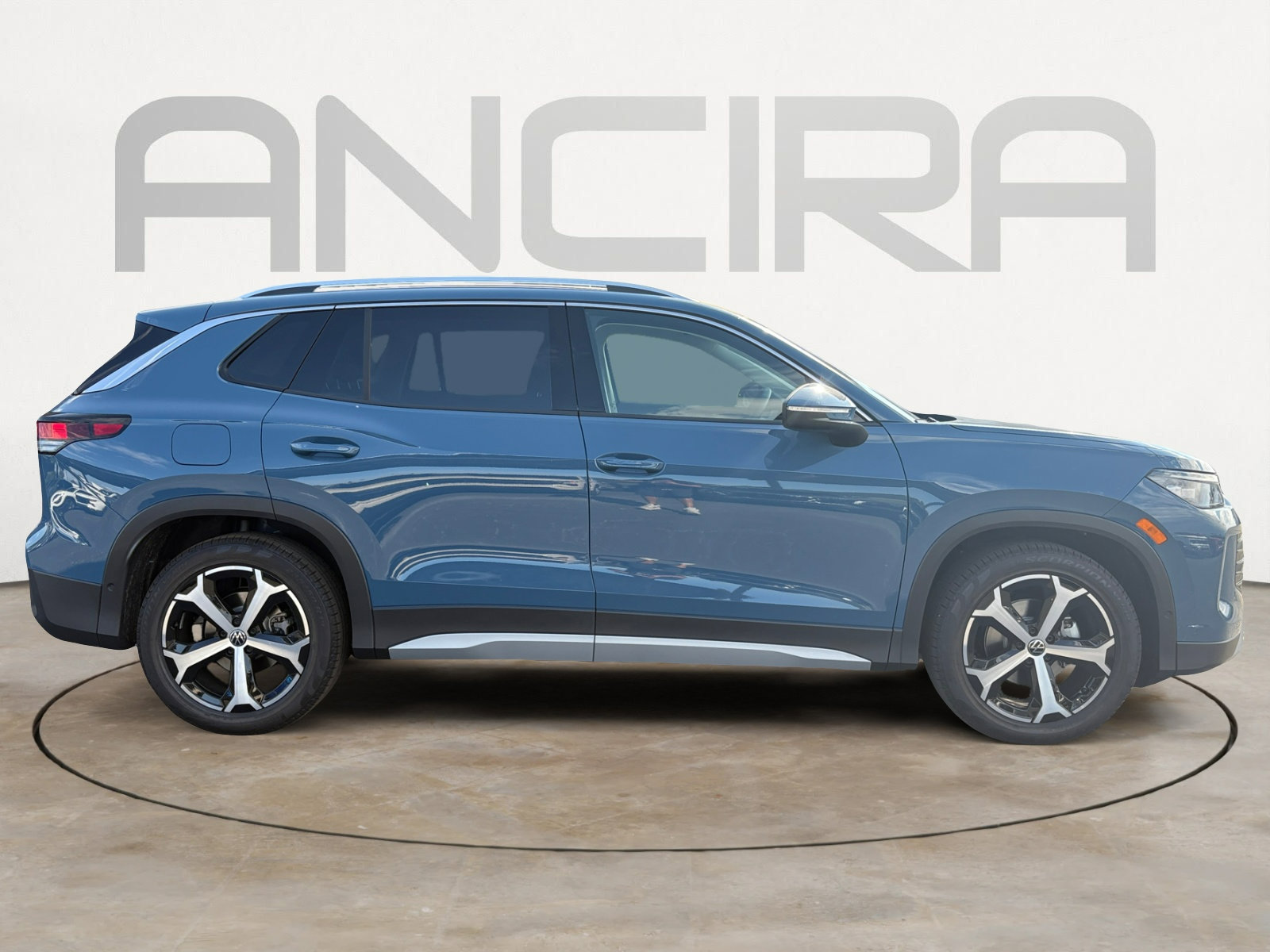 New 2026 Volkswagen Tiguan SE image 5