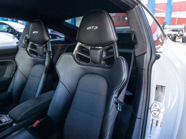 Used 2022 Porsche 911 GT3 image 5