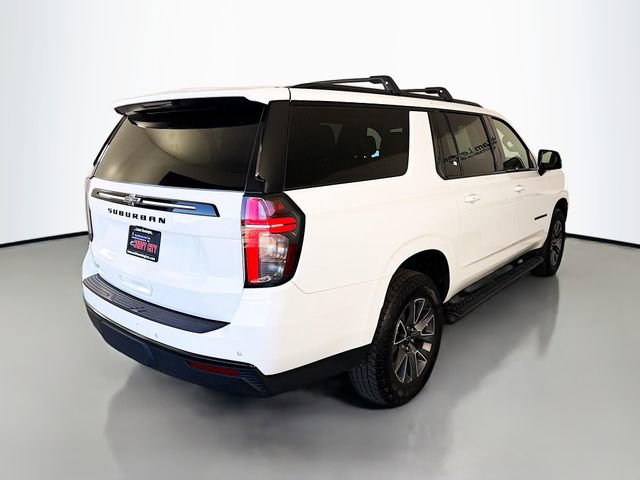 Used 2024 Chevrolet Suburban Z71 w/ Luxury Package image 8