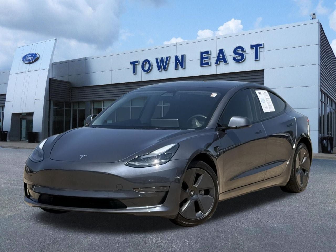Used 2023 Tesla Model 3 Standard Range RWD video 1