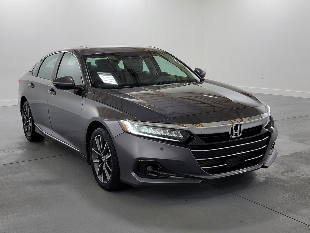Used 2022 Honda Accord EX-L image 2