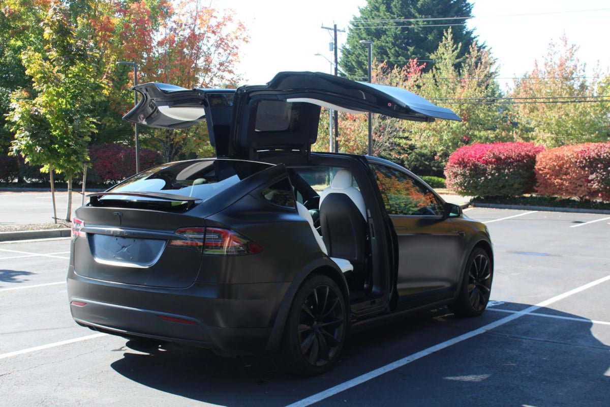 Used 2020 Tesla Model X Performance AWD/4WD image 10