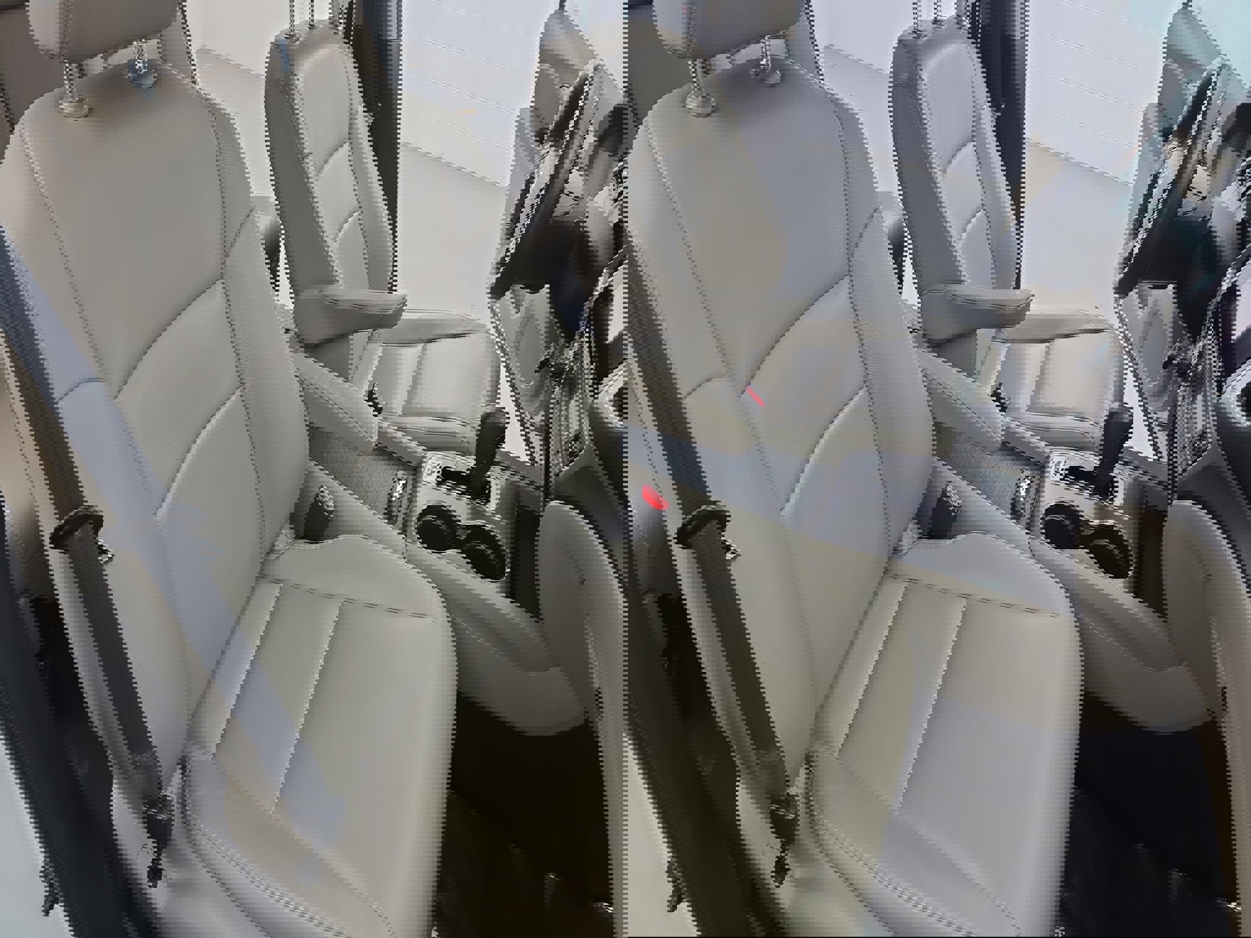 Used 2017 Honda Pilot EX-L image 10