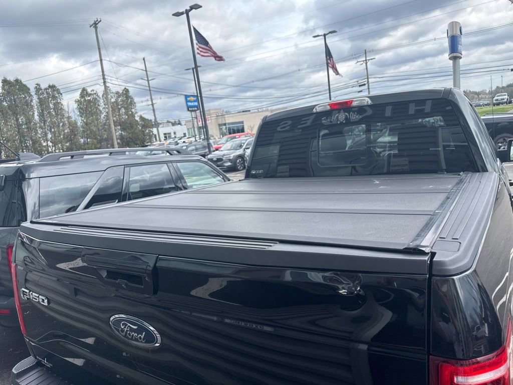 Used 2016 Ford F150 Lariat image 6