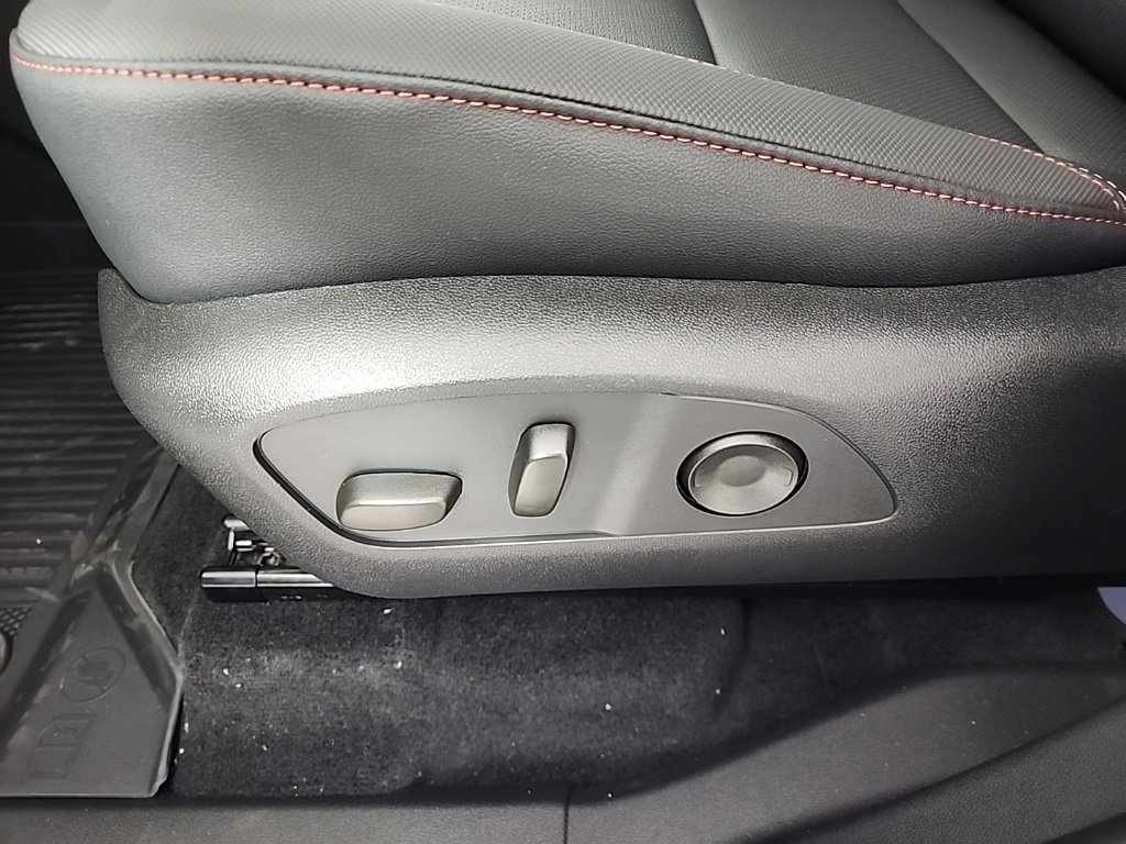 New 2026 Chevrolet Traverse Z71 w/ Driver Confidence Package image 18