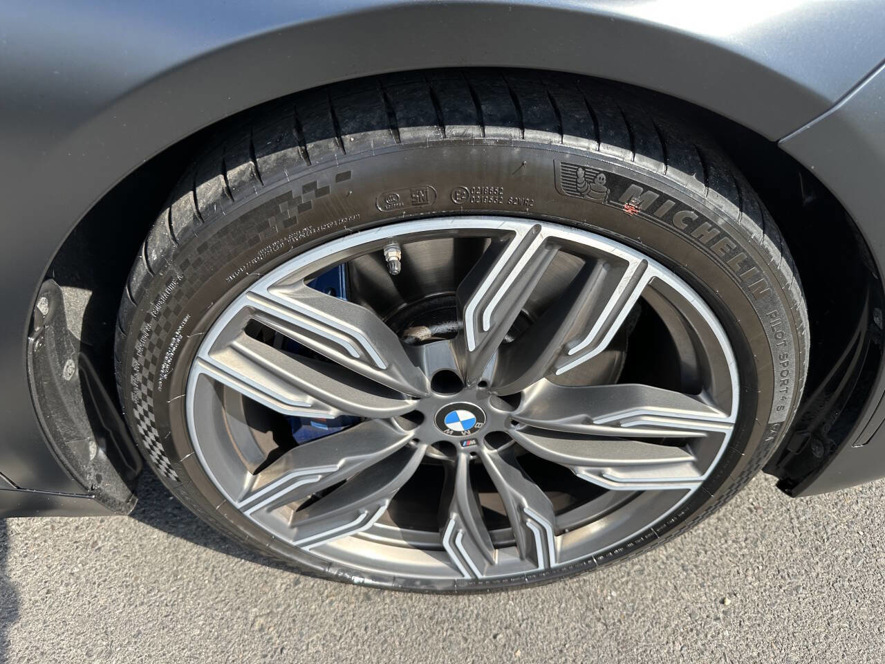 Used 2020 BMW M760i xDrive image 56