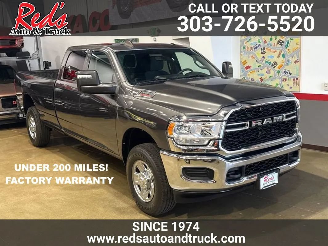 Used 2024 RAM 2500 Tradesman w/ Chrome Appearance Group AWD/4WD image 1