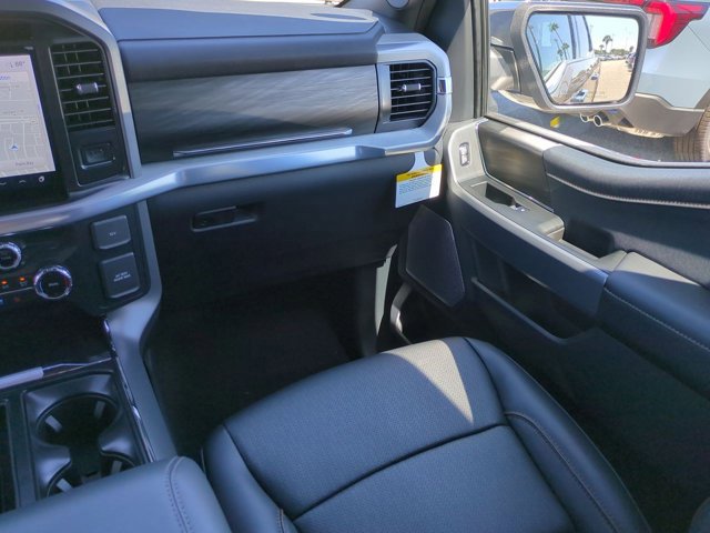 New 2025 Ford F150 Lariat w/ Equipment Group 501A Mid image 17