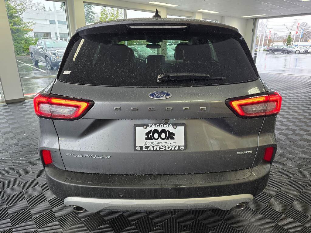 Used 2024 Ford Escape Platinum AWD/4WD image 4
