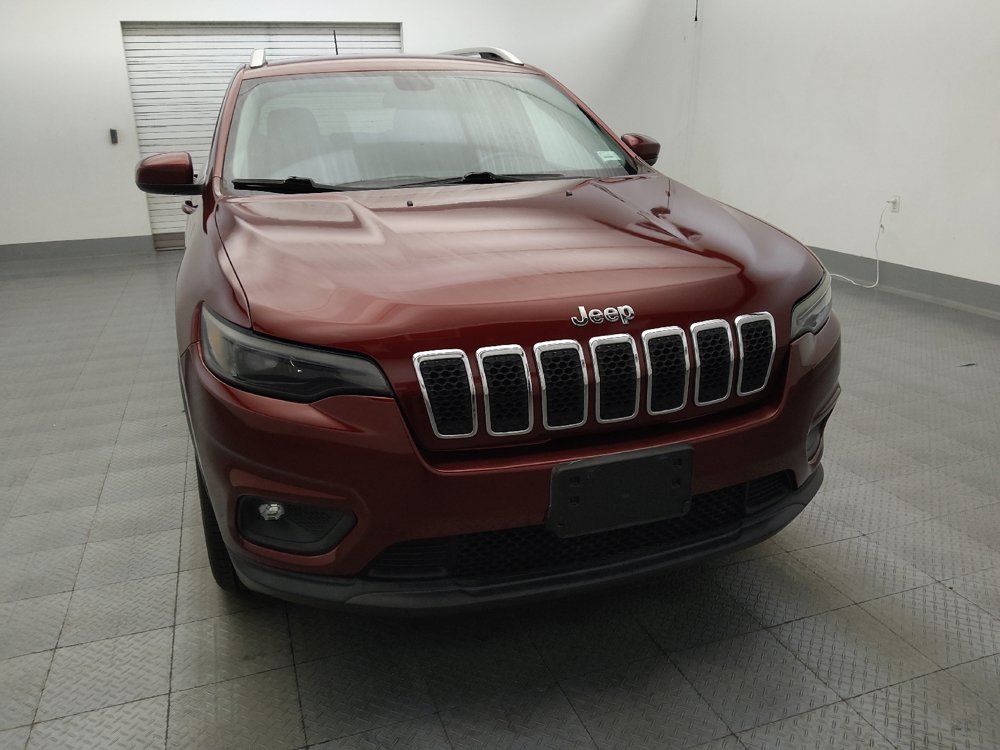 Used 2019 Jeep Cherokee Latitude w/ Cold Weather Group AWD/4WD image 14