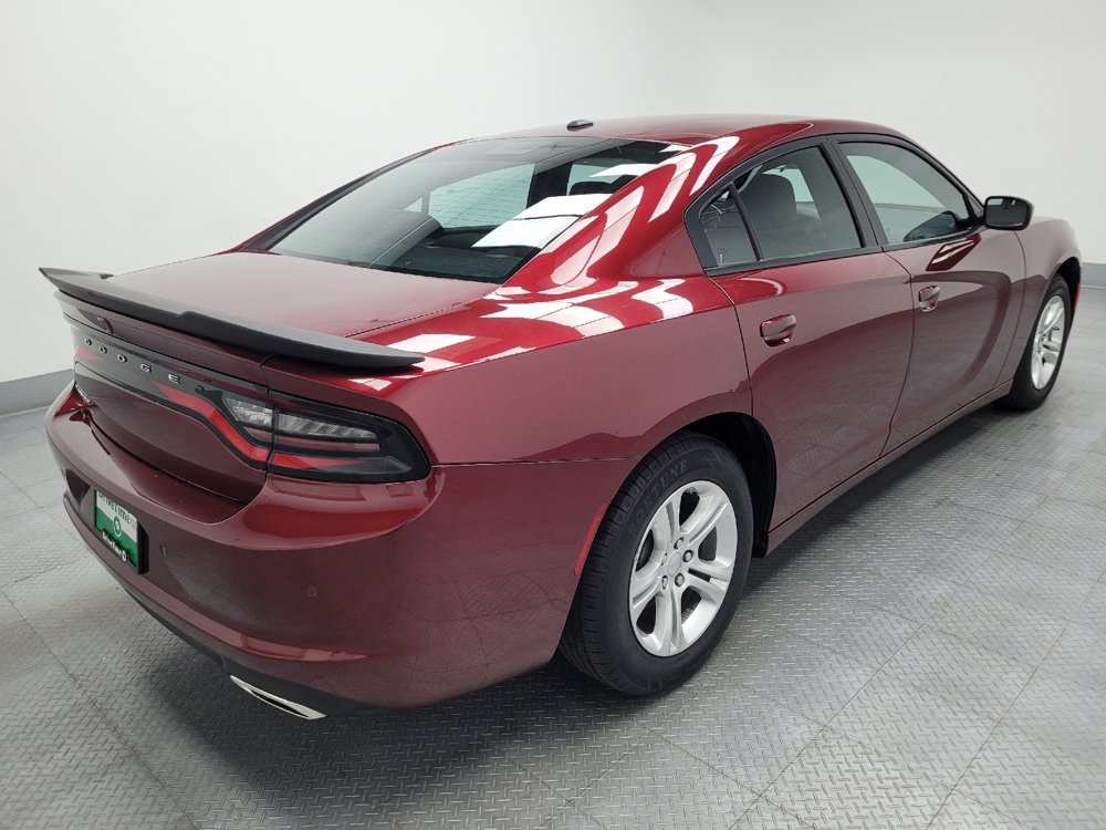 Used 2022 Dodge Charger SXT w/ Cold Weather Package RWD image 9