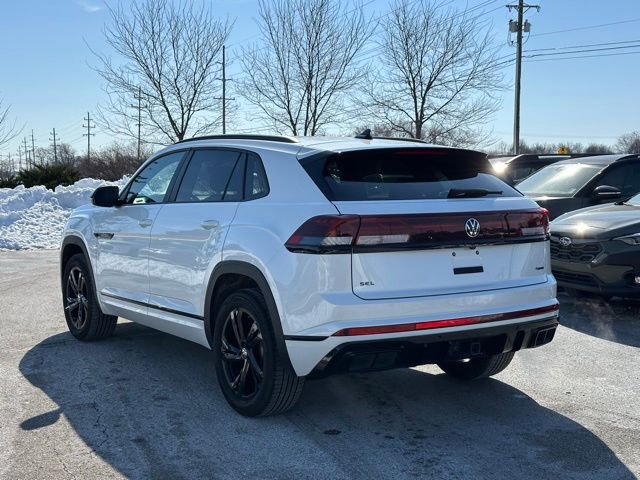 Used 2025 Volkswagen Atlas Cross Sport SEL R-Line image 5