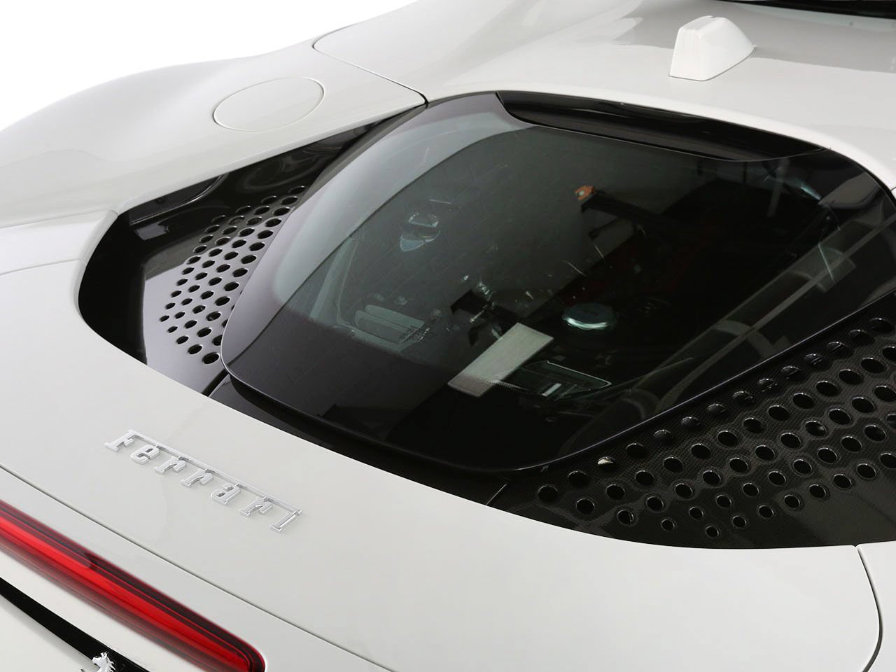 Used 2023 Ferrari SF90 Spider AWD/4WD image 9