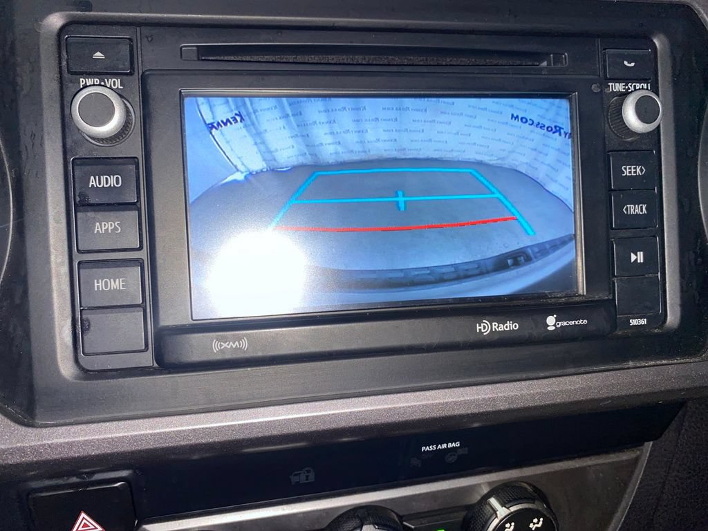 Used 2019 Toyota Tacoma SR5 AWD/4WD image 23