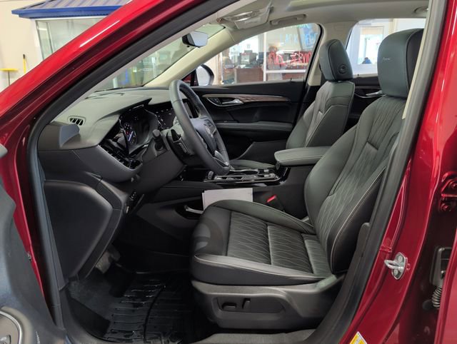 Used 2023 Buick Envision Avenir image 4