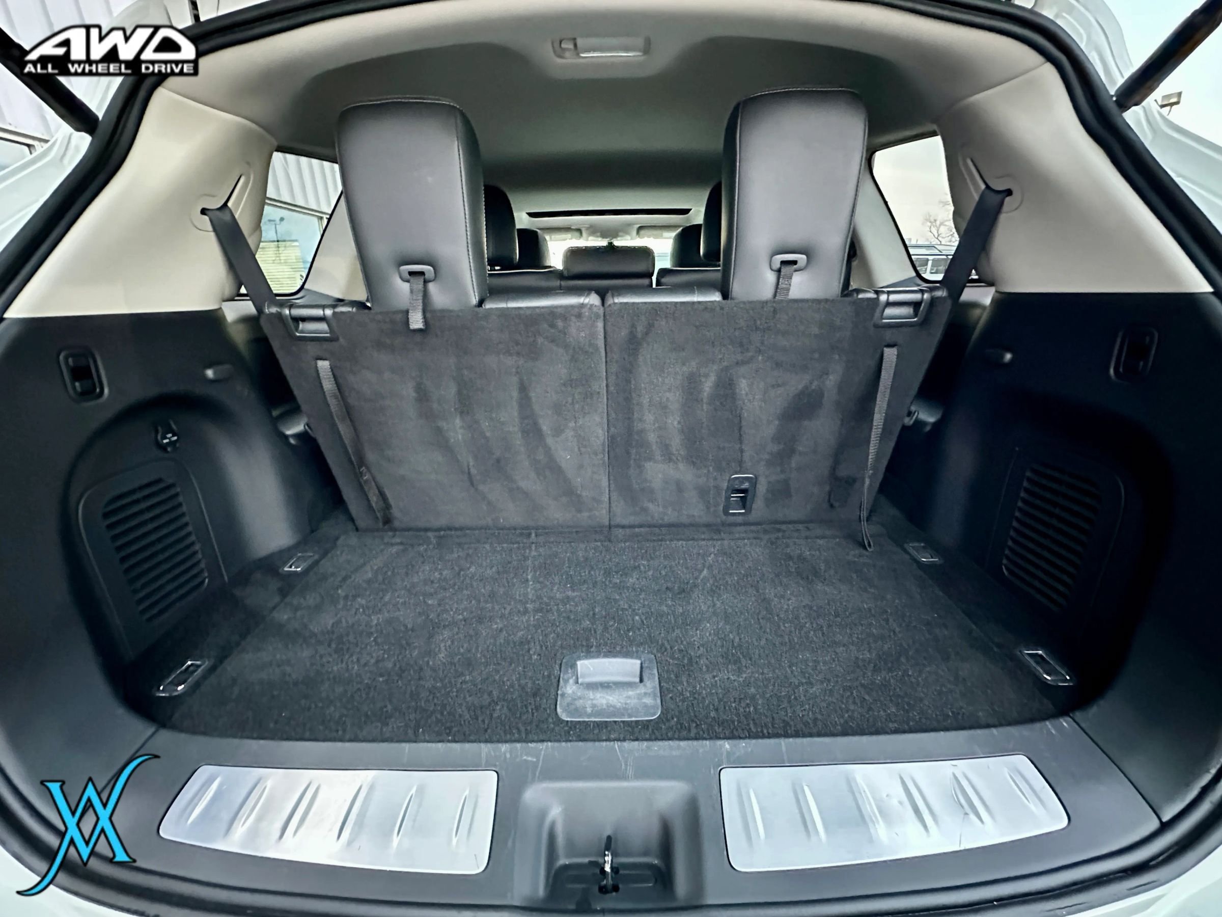 Used 2019 INFINITI QX60 Pure AWD/4WD image 41