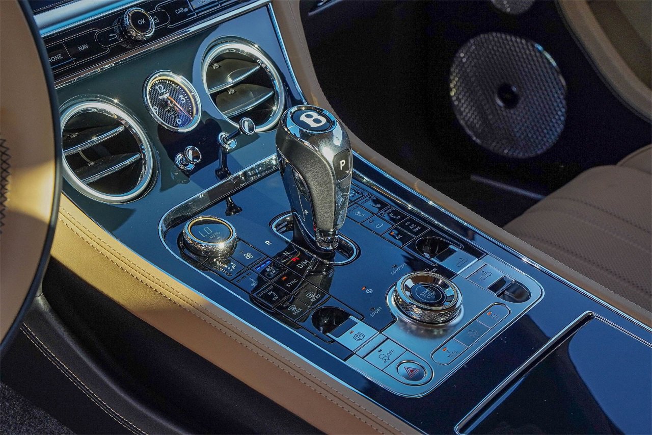New 2026 Bentley Continental GTC image 21