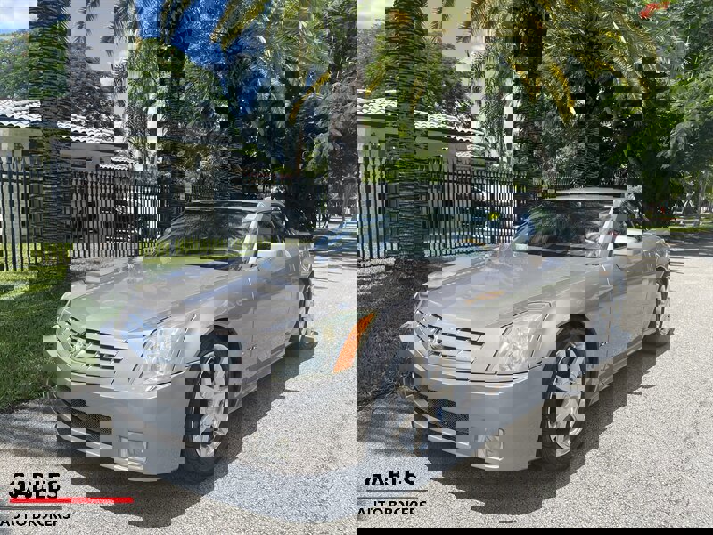 Used 2005 Cadillac XLR image 8