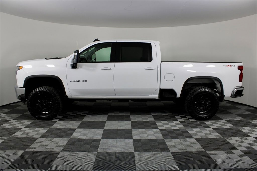 Used 2021 Chevrolet Silverado 2500 LT w/ Fleet Comfort Package image 5