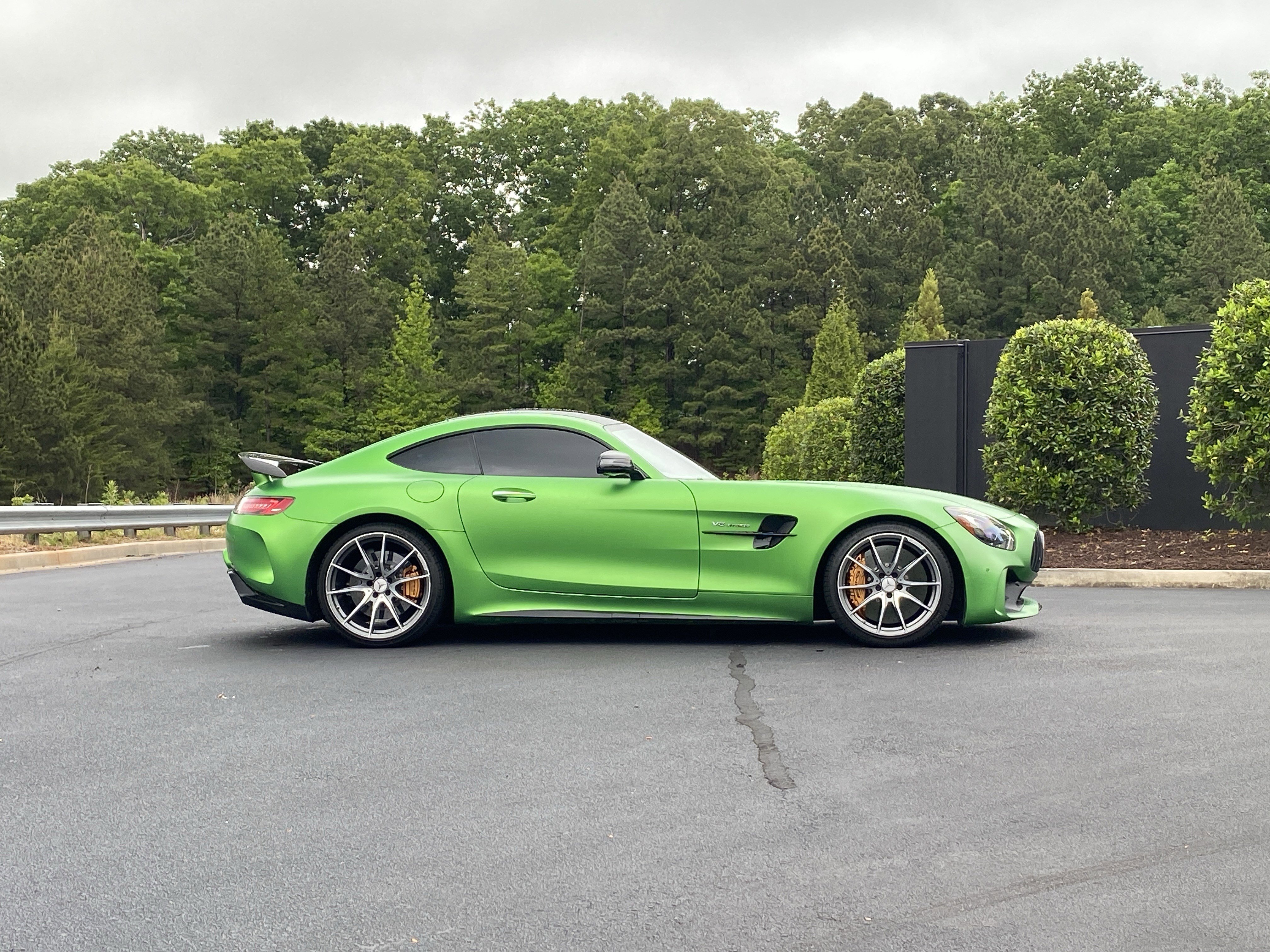 Used 2018 Mercedes-Benz AMG GT R image 5