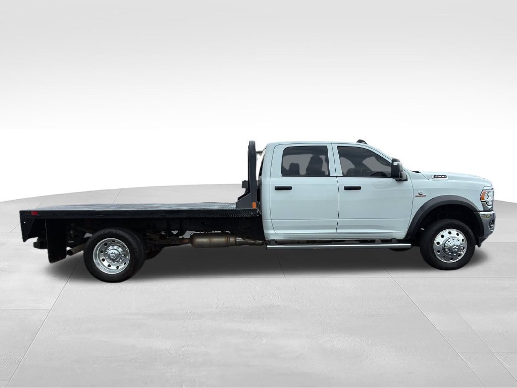 Used 2024 RAM 4500 Tradesman w/ Chrome Appearance Group AWD/4WD image 4