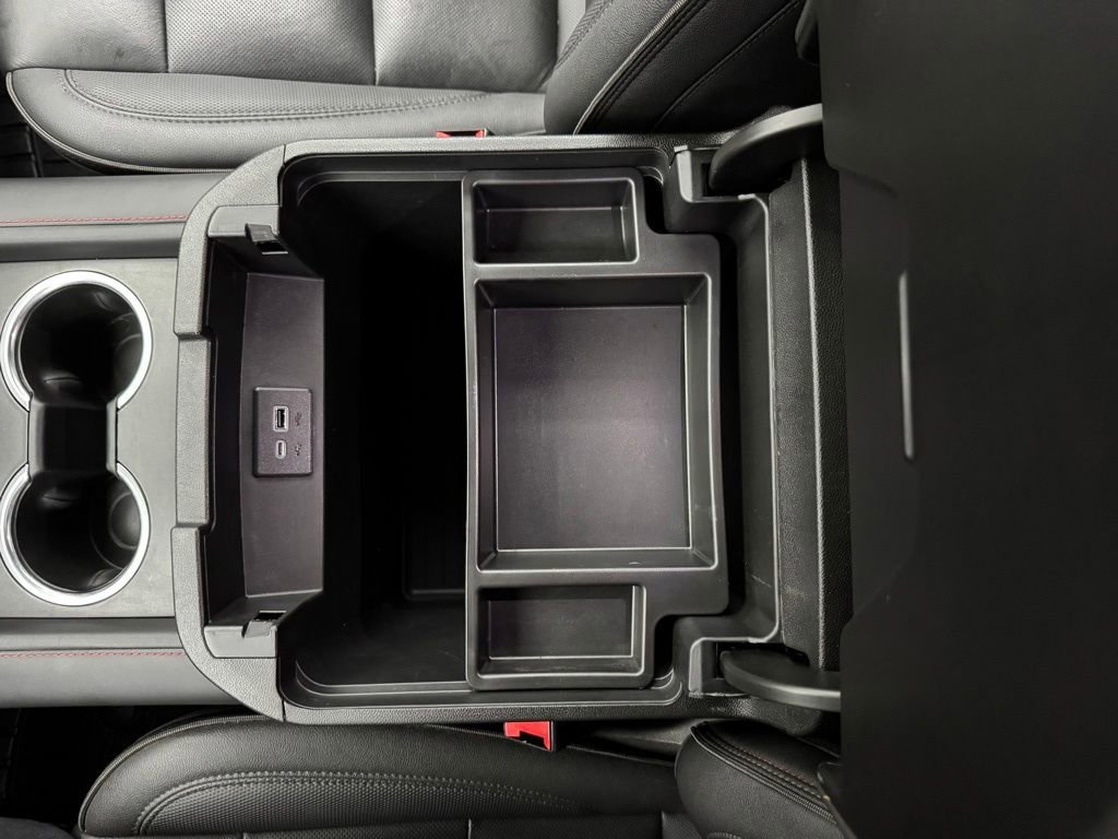 Used 2023 Chevrolet Suburban RST w/ Luxury Package image 34