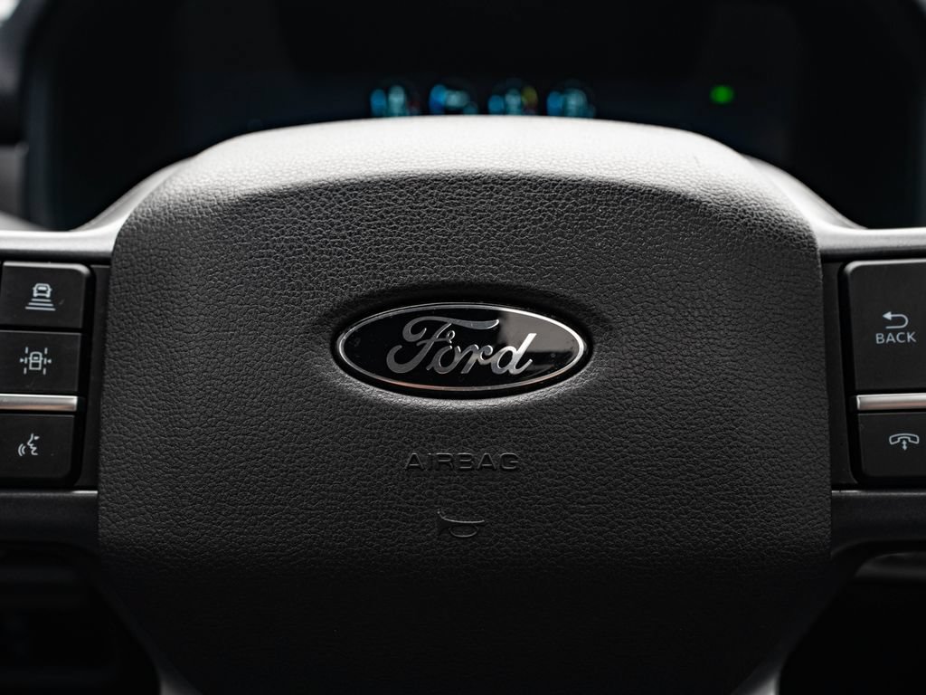 Used 2024 Ford F150 Lariat AWD/4WD image 30