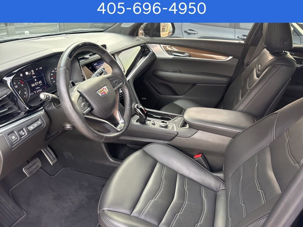 Used 2025 Cadillac XT6 Sport w/ Platinum Package AWD/4WD image 15