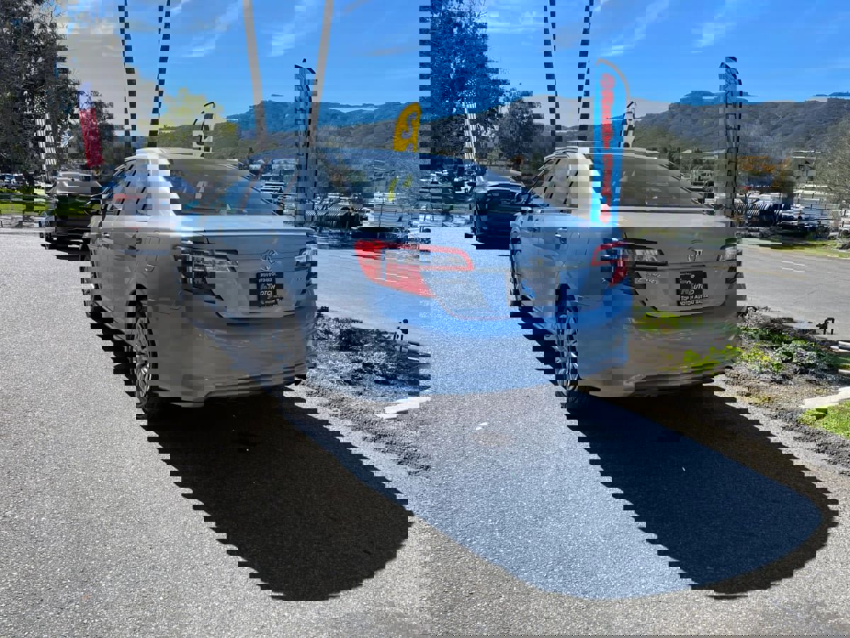 Used 2013 Toyota Camry LE image 7